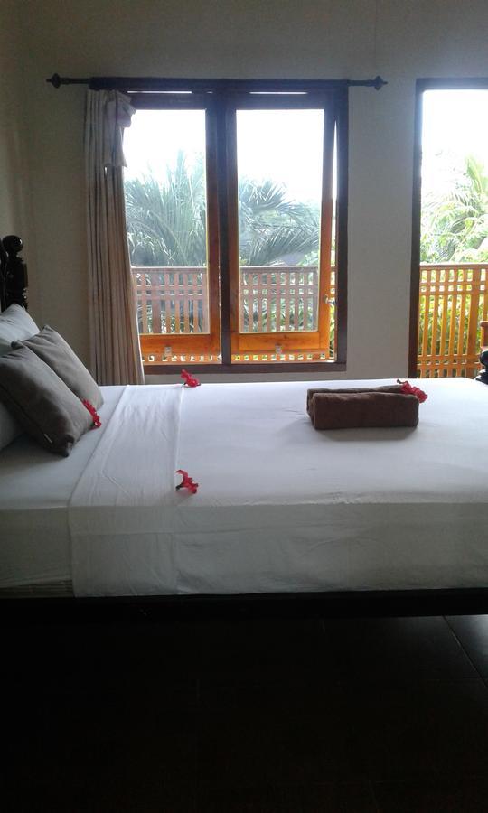 Chika House Villa Gili Trawangan Exterior photo