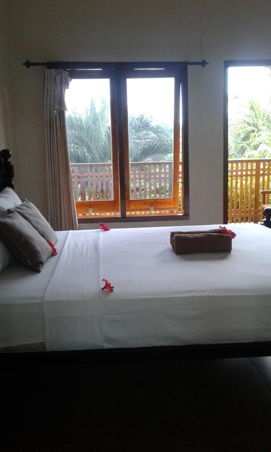 Chika House Villa Gili Trawangan Exterior photo